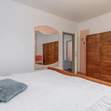 Gorgeous In With Kitchen *