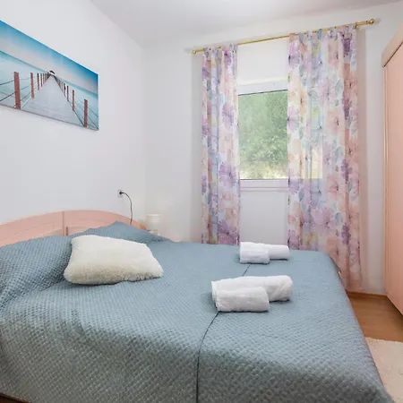 Gorgeous In With Kitchen *