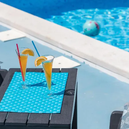 Gorgeous In With Kitchen Hébergement de vacances *