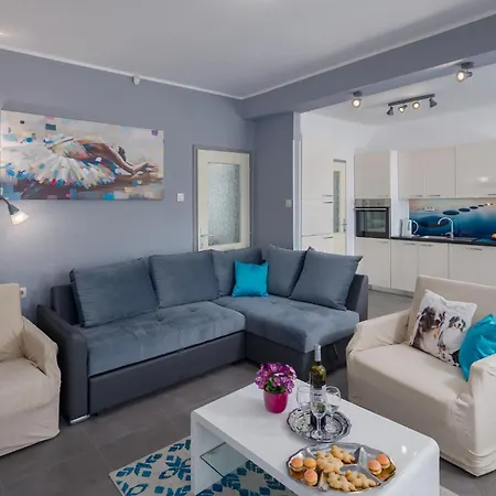 Gorgeous In With Kitchen Hébergement de vacances *